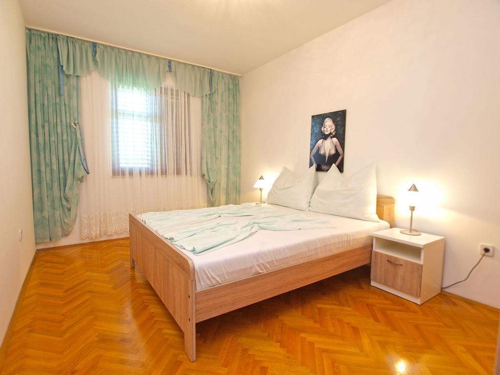 Apartment Mato 1424 Pula Exterior foto